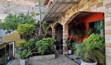casa de 7 quartos no jatoba