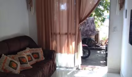 CASA DE 3 QUARTOS NO GUANABARA BETIM