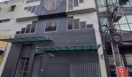 EDIFICIO COMERCIAL