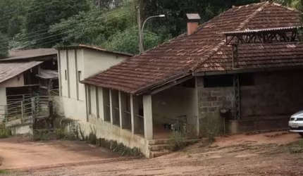 FAZENDA DE 7 HECTARES EM ITATIAIUÇU