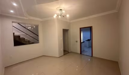 CASA EM BETIM