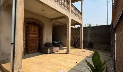 CASA EM SARZEDO