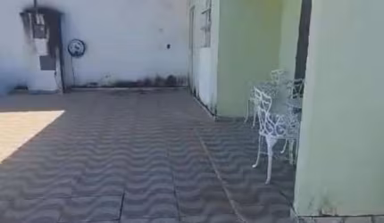 Casa com 2 quartos à venda no Ernesto do Nascimento(Barreiro), Belo Horizonte  por R$ 390.000