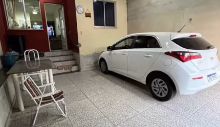 Casa com 3 quartos à venda no Condomínio das Palmeiras (Parque Durval de Barros), Ibirité  por R$ 300.000