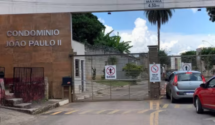 Apartamento com 2 quartos à venda no João Paulo II (Barreiro), Belo Horizonte  por R$ 205.000