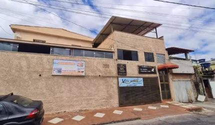 Casa com 2 quartos à venda na Rua Gabriela Leite Araújo, Mineirão, Belo Horizonte por R$ 850.000