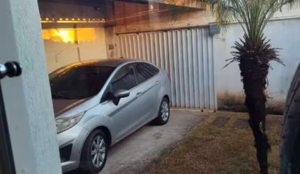 CASA EM MARIO CAMPOS