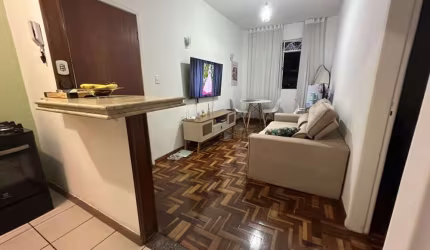 Apartamento á venda no Milionários em Prédio individual