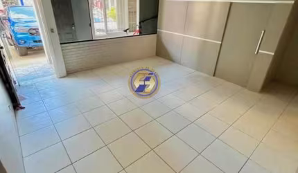 Loja Comercial para Locação em Torres, Centro, 2 banheiros, 2 vagas
