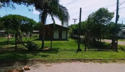 Casa para Venda em Torres, São Braz, 2 dormitórios, 1 suíte, 2 banheiros