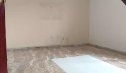 Casa residencial em rua pública para Venda na Brasília, Feira de Santana, 2 quartos, 1 suíte, 1 sala, 1 banheiro, 1 vaga, 220m² área total.
