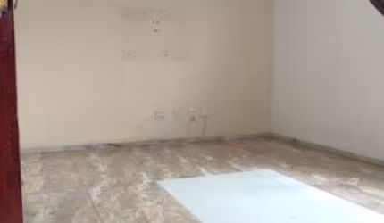 Casa residencial em rua pública para Venda na Brasília, Feira de Santana, 2 quartos, 1 suíte, 1 sala, 1 banheiro, 1 vaga, 220m² área total.