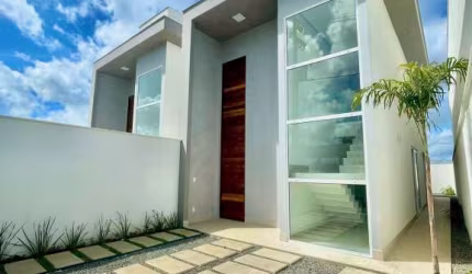 Casa residencial para Venda no SIM, Feira de Santana 4 quartos, 3 suítes, 2 salas, 2 banheiros 170,00 m² área total.