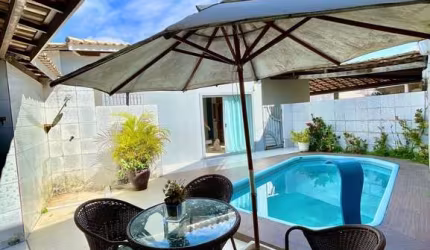 Casa residencial para Venda no Condomínio Vila Bella, Calumbi, Feira de Santana 3 quartos, 1 sala, 2 banheiros, 2 vagas, 227,00 m² área total.