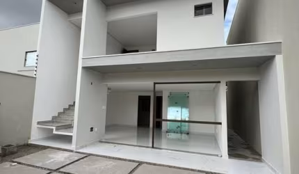 Casa residencial para Venda em rua Pública no Sim, Feira de Santana 4 quartos, 2 salas, 1 banheiro, 2 vagas, 152,00 m² área total.