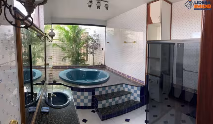 Casa para Venda em rua pública no conjunto centenário, Queimadinha, Feira de Santana, 6 quartos, 5 suítes, 3 salas, 3 banheiros, 6 vagas, 500m² área