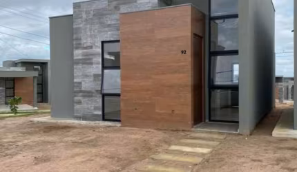 Casa residencial para Venda no Condomínio Reserva Itatiaia, Sim, Feira de Santana, 2 quartos, 1 suíte, 1 sala, 1 banheiro, 1 vaga, 177m² área total.
