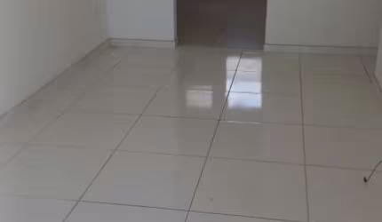 Casa residencial para Venda no condomínio Reserva Camboriú, Sim, Feira de Santana, 3 quartos, 1 suíte, 1 sala, 2 banheiros, 2 vagas, 100m² área total.