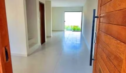 Casa residencial para Venda em rua pública, Sim, Feira de Santana, 3 quartos, 1 suíte, 1 sala, 1 banheiro, 1 vaga 125m² área total.