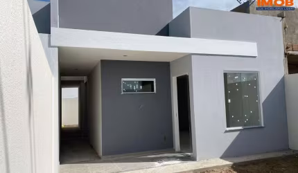 Casa residencial para Venda em rua pública na Conceição, Feira de Santana, 2 quartos, 1 sala, 1 banheiro, 1 vaga, 125m² área total.