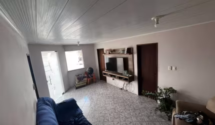 Casa residencial para Venda em rua pública, Parque Ipê, Feira de Santana, 3 quartos, 1 sala, 1 banheiro, 1 vaga, 180m² área total.