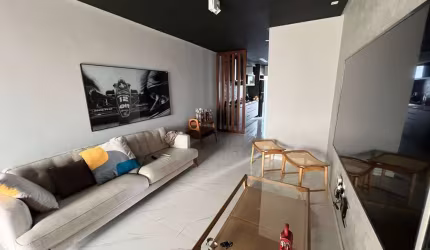 Casa residencial para Venda em rua pública, Mangabeira, Feira de Santana, 3 quartos, 1 suíte, 1 sala, 2 banheiros, 1 vaga, 208m² área total.