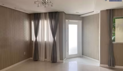 Casa residencial para Venda em condominio fechado, Lagoa Salgada, Feira de Santana, 4 suítes, 2 salas, 6 banheiros, 1 vaga, 210m² área total.