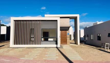 Casa residencial para Venda em condominio fechado, Sim, Feira de Santana, 3 suítes, 1 sala, 4 banheiros, 2 vagas, 100m² área total.