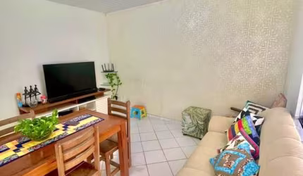 Casa residencial para Venda em condominio fechado, Pedra do Descanso, Feira de Santana, 2 quartos, 1 sala, 1 banheiro, 3 vagas, 100m² área total.