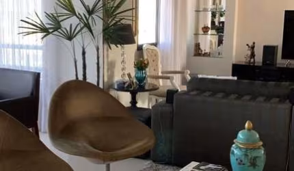 Apartamento residencial para Venda, Ponto Central, Feira de Santana, 4 Quartos, 2 suítes, 2 banheiros, 3 vagas, nascente, 180m² área total.