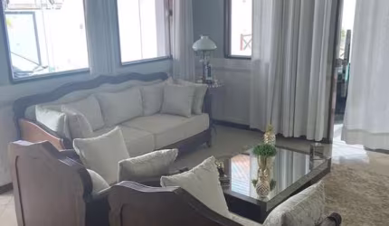 Casa residencial para Locação, Cruzeiro, Feira de Santana, 4 quartos, 3 suítes, 2 salas, 4 banheiros, 4 vagas, 600m² área total.