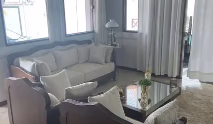 Casa residencial para Venda, Cruzeiro, Feira de Santana, 4 quartos, 3 suítes, 2 salas, 4 banheiros, 4 vagas, 600m² área total.