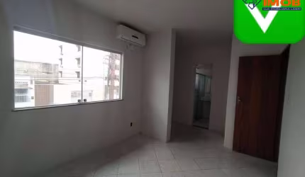 Apartamento residencial para Locação em rua pública, Ponto Central, Feira de Santana, 3 quartos, 1 suíte, 2 salas, 2 banheiros, 100m² área total.