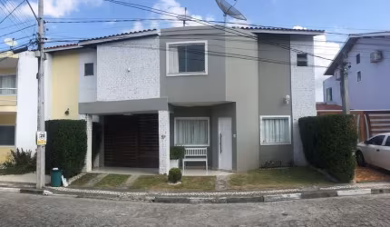 Casa residencial para Locação no condomínio GARDEN VILLE, Lagoa Salgada, Feira de Santana, 4 suítes, 3 salas, 5 banheiros, 1 vaga, 150m² área total.