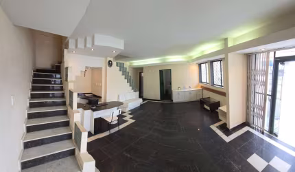 Galpão comercial para Venda em rua pública, Caseb, Feira de Santana, 8 salas, 3 banheiros, 10 vagas, 867m² área total.