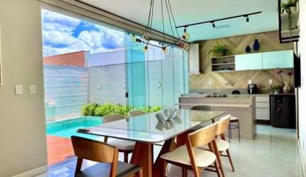 Casa residencial para Venda em condominio, no Sim, Feira de Santana, 3 quartos, sendo 1 suíte, 2 salas, 3 banheiros, 2 vagas 250m² área total
