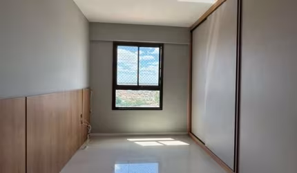 Apartamento na Santa Mônica, 3 Quartos, 1 Suíte, Armários Planejados, para Locação, no Condomínio Dom Vertical, em Feira de Santana.