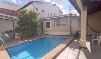 Casa Duplex na Mangabeira, 4 Quartos, 2 Suítes, Closet, Piscina, Quiosque, para Venda, no Bosque Imperial, em Feira de Santana, Área Total de 260 m²