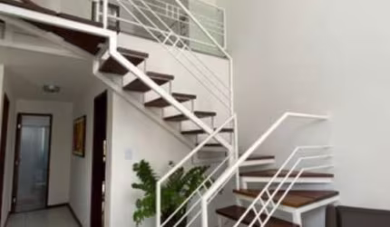 Casa na Santa Mônica, 3 Quartos, 1 Suíte, para Venda, no Residencial Miró, em Feira de Santana, Área Total de 150 m².