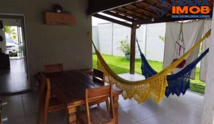 Casa no Papagaio, Ampla, Duplex, 3 Suítes, Varanda, Jardim, para Venda, no Condomínio Novitá, em Feira de Santana, Área Total 320 m²