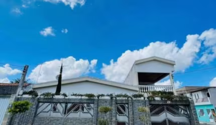 Casa residencial para Venda no Jardim Cruzeiro, Feira de Santana, 4 dormitórios, 2 suítes, 3 salas, 6, banheiros, 6 vagas