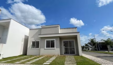 Casa residencial para Venda no condomínio Alameda das Flores, Sim, Feira de Santana, 3 quartos, 1 suíte, 1 sala, 1 banheiro, 2 vagas
