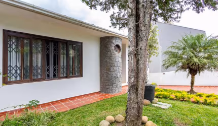 Casa - São Lourenço / Abranches