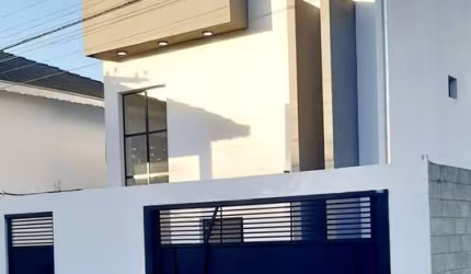 Casa nova- Vila Branca- Jacareí- 3 dormitórios- 1 suíte- 150m²