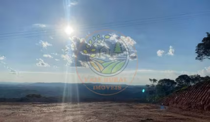 EXCELENTE ÁREA ESCRITURADA EM CUNHA - AR00067