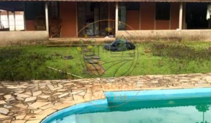BELÍSSIMA CHÁCARA COM PISCINA, NASCENTE E 2 CASAS NO SUL DE MINAS! CH00158