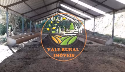 FAZENDA EM LAGOINHA- SP COM APROXIMADAMENTE 40 ALQUEIRES DE EUCALIPTO + ESTRUTURA PARA PECUÁRIA! FA00016