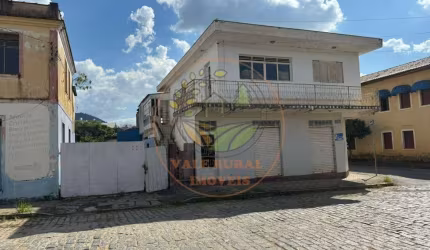 PONTO COMERCIAL E TERRENO COM 1.457M² EM MONTE SIÃO - MG  PT00006