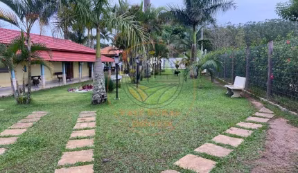 OPORTUNIDADE! LINDA CHÁCARA COM ÁREA DE LAZER E PISCINA EM SÃO JOSÉ DOS CAMPOS - SP  CH00306