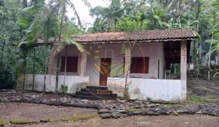 VENHA MORAR NO PARAÍSO! SITIO COM CACHOEIRA PARTICULAR EM ITARIRI - SP  ST00197